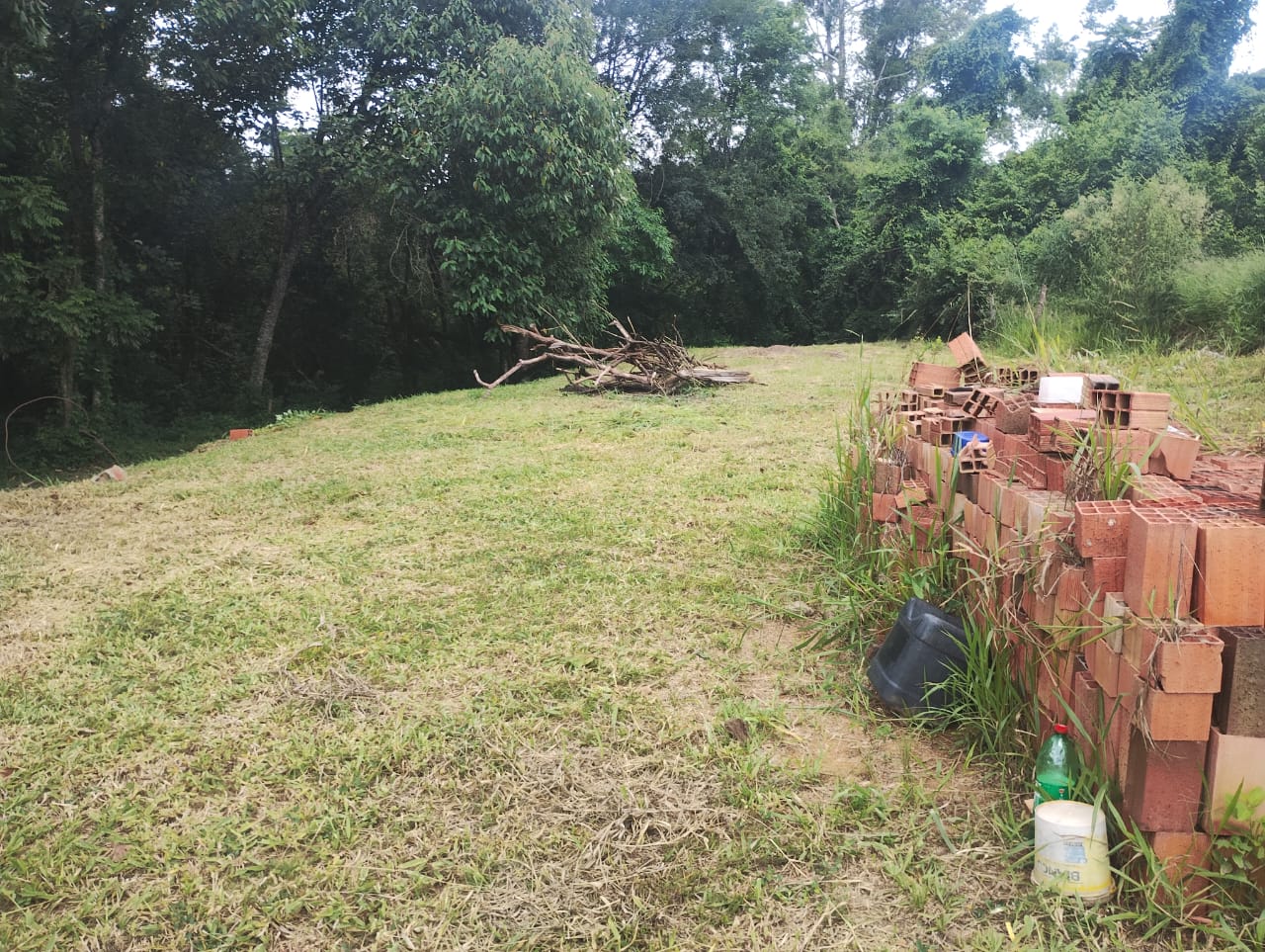 Terreno Amplo à Venda em Tatuí – Bairro Santuário (Mirandas) 