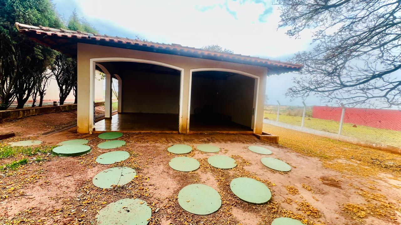 Chácara com 4 dormitórios à venda, 260m² por R$ 750.000 – Tropicália Park – Boituva/SP