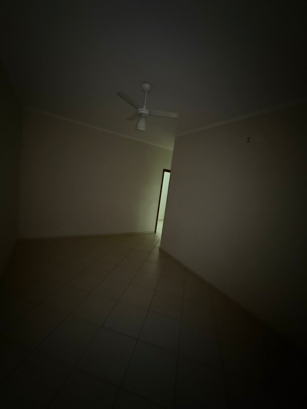 Casa moderna com 3 quartos, área gourmet e garagem para 5 carros no Jardim Palmira – Tatuí/SP