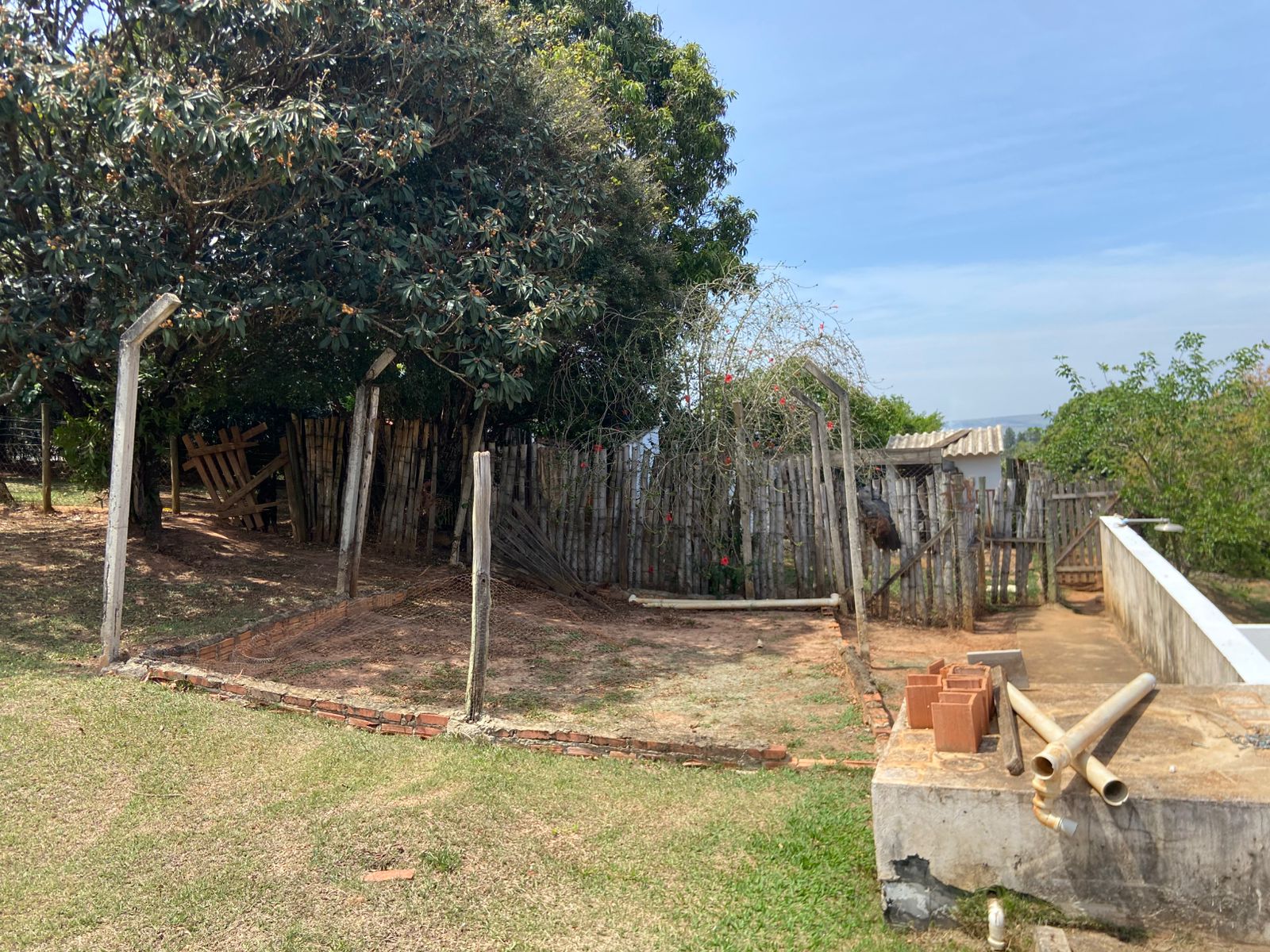 Casa de Campo com Piscina à Venda no Vale dos Lagos – Tatuí/SP