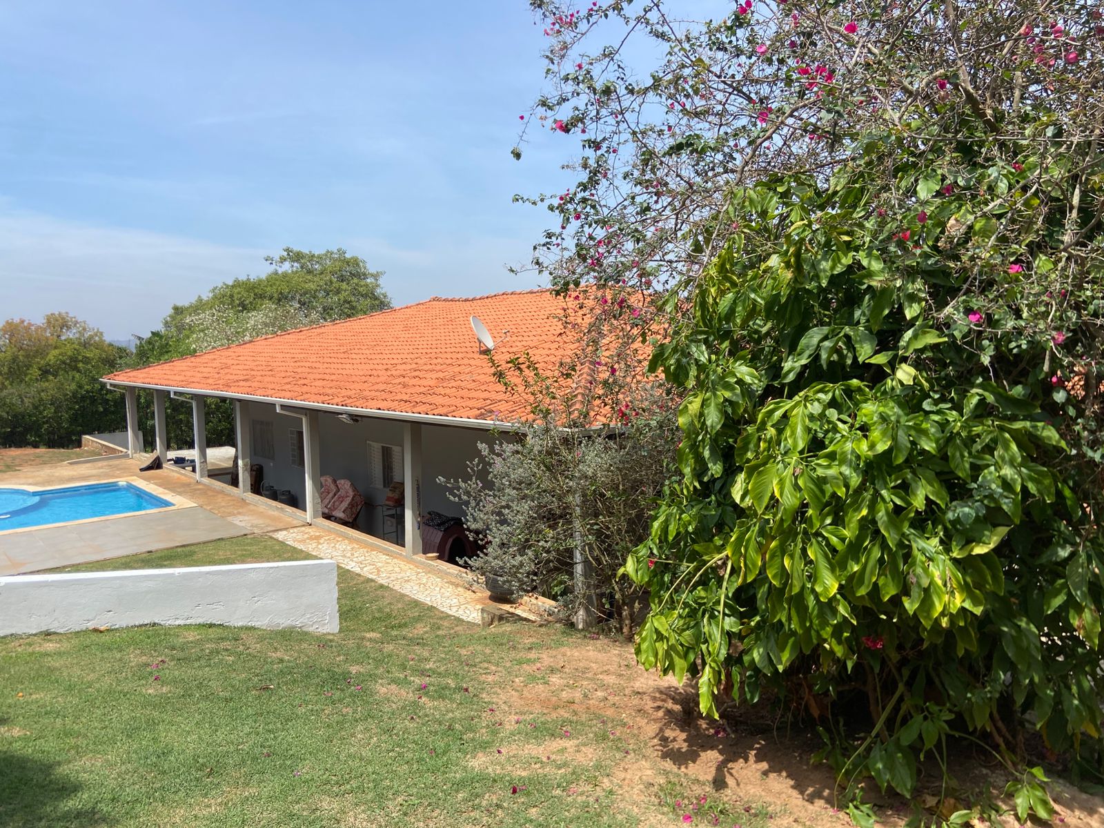 Casa de Campo com Piscina à Venda no Vale dos Lagos – Tatuí/SP