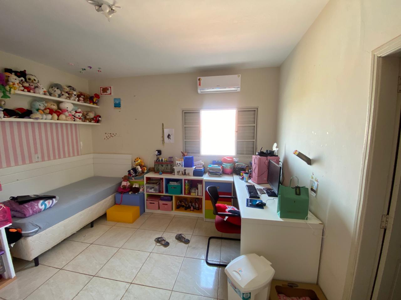 Casa de Campo com Piscina à Venda no Vale dos Lagos – Tatuí/SP