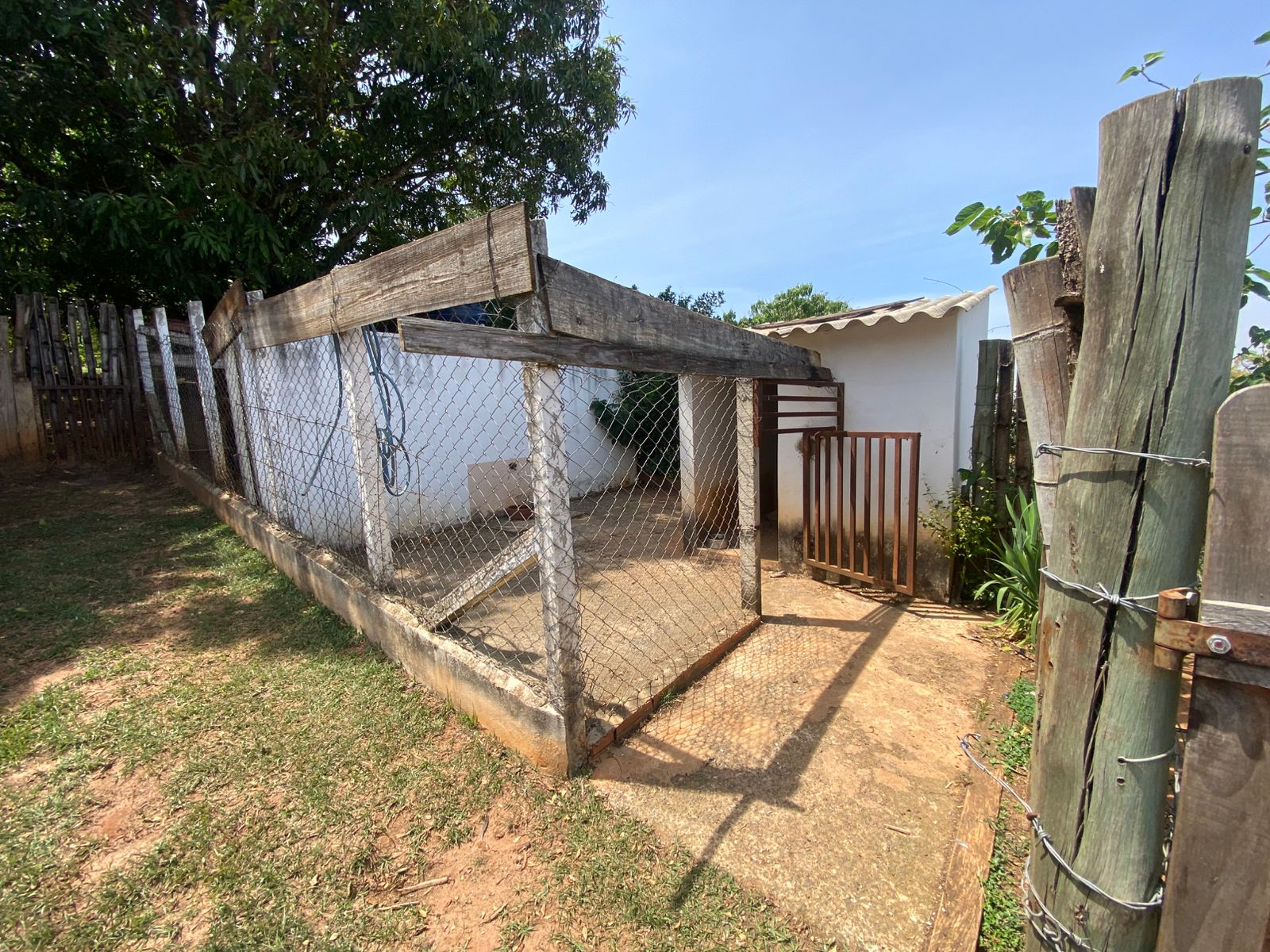 Casa de Campo com Piscina à Venda no Vale dos Lagos – Tatuí/SP