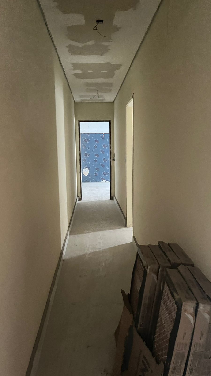 Casa reformada à venda no Residencial Mantovani – 4 dormitórios, suíte e escritura – R$ 420.000