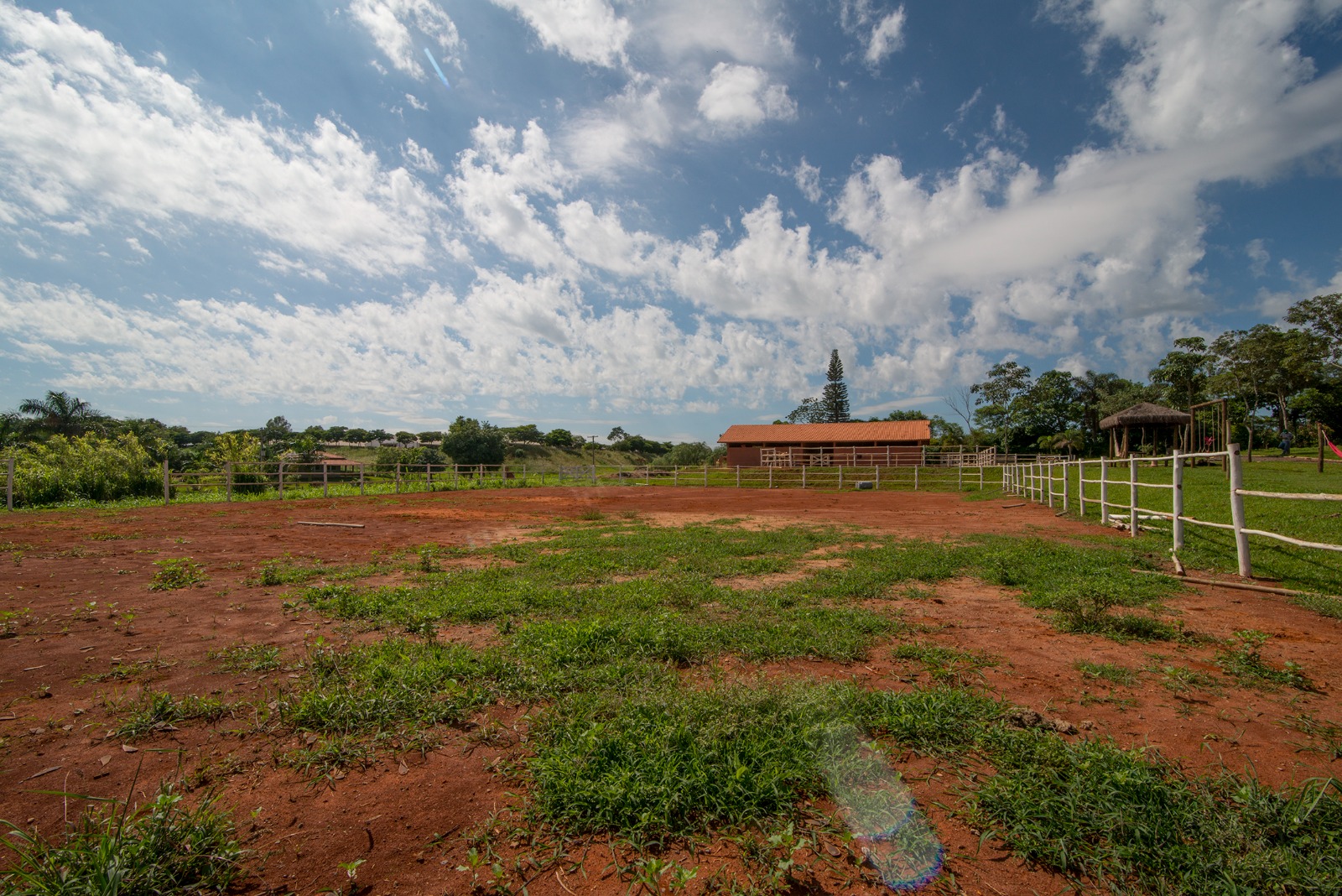 Chacara à Venda em Cesário Lange – Estrutura Completa para Mini Haras 