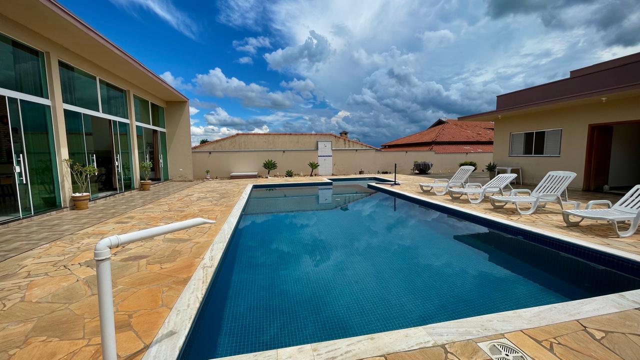 Casa com 4 dormitórios à venda, 242,42m² por R$ 1.450.000 - Condomínio Nova Rheata - Boituva/SP
