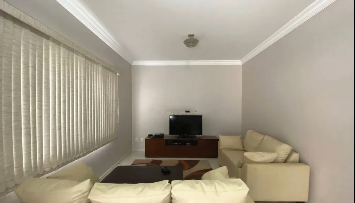 Casa com 3 dormitórios à venda, 217m² por R$ 880.000 em Cerquilho/SP