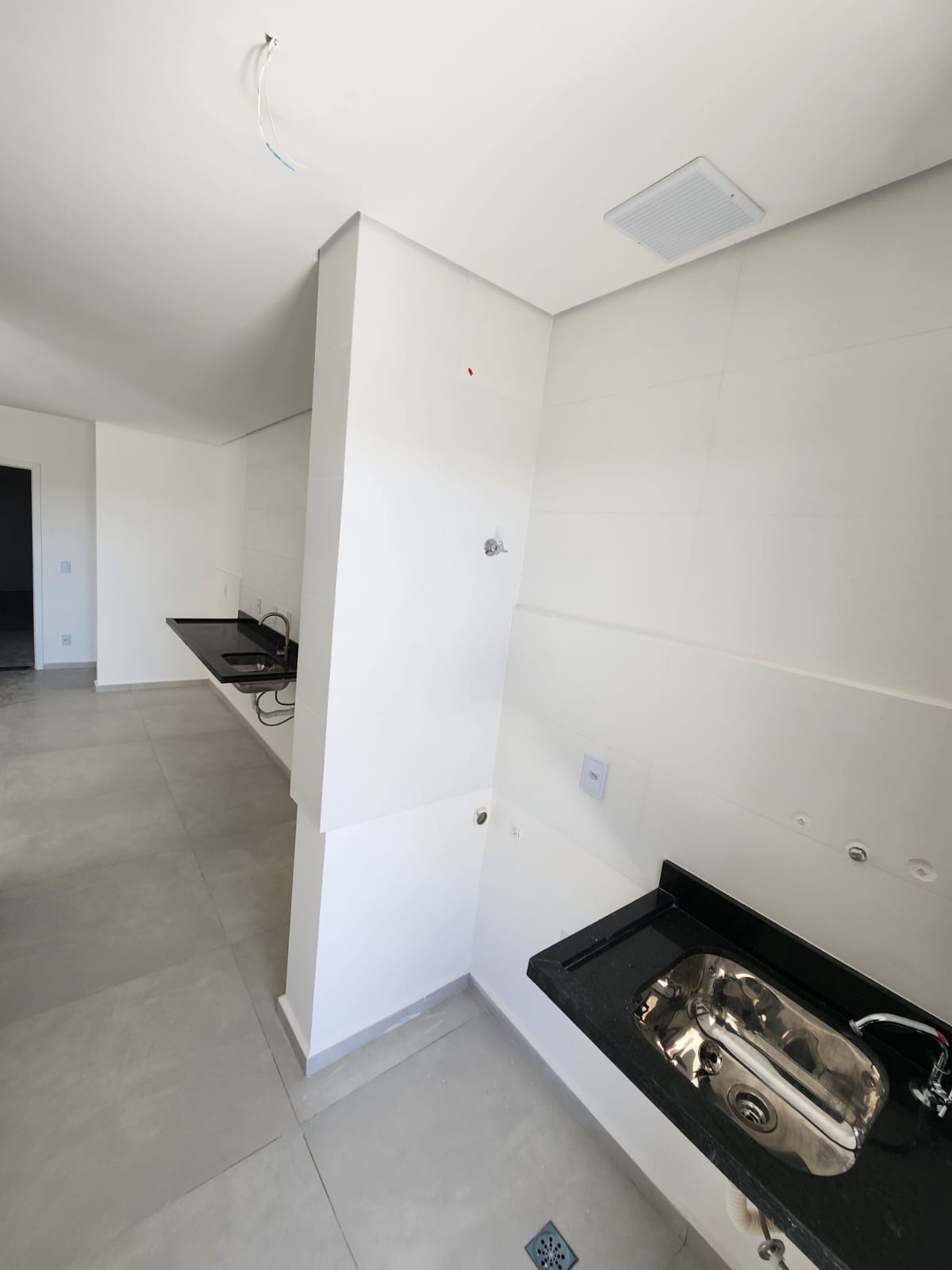 Apartamento alto padrão com 3 suítes à venda, 108m² por R$ 960.000 – Torre Alpha Versailles – Centro – Sorocaba/SP