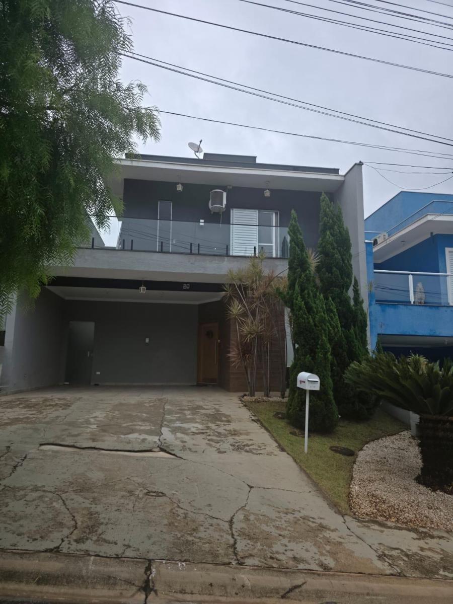 Casa em condomínio - Venda