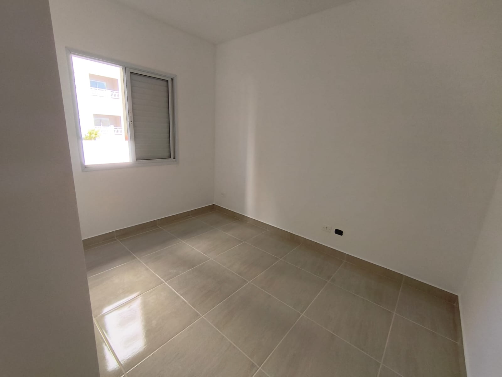 APARTAMENTO PARA LOCAÇÃO – RESIDENCIAL LIFE 11