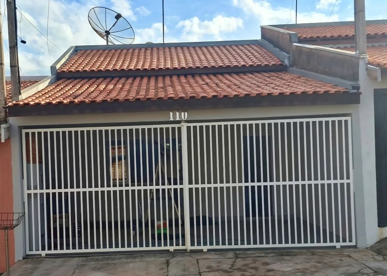Casa Reformada a venda no bairro Residencial Donato Flores