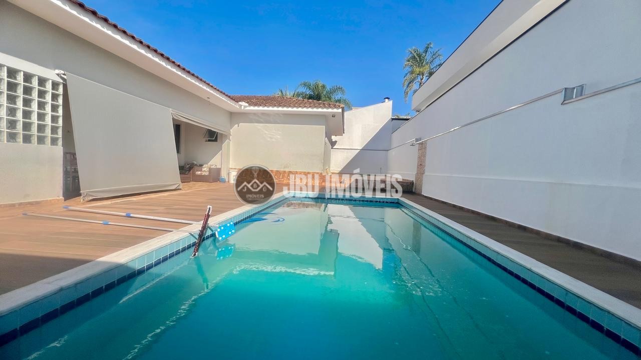 Casa com 3 dormitórios à venda, 360m² por R$ 2.500.000 – Condomínio Flora Ville –