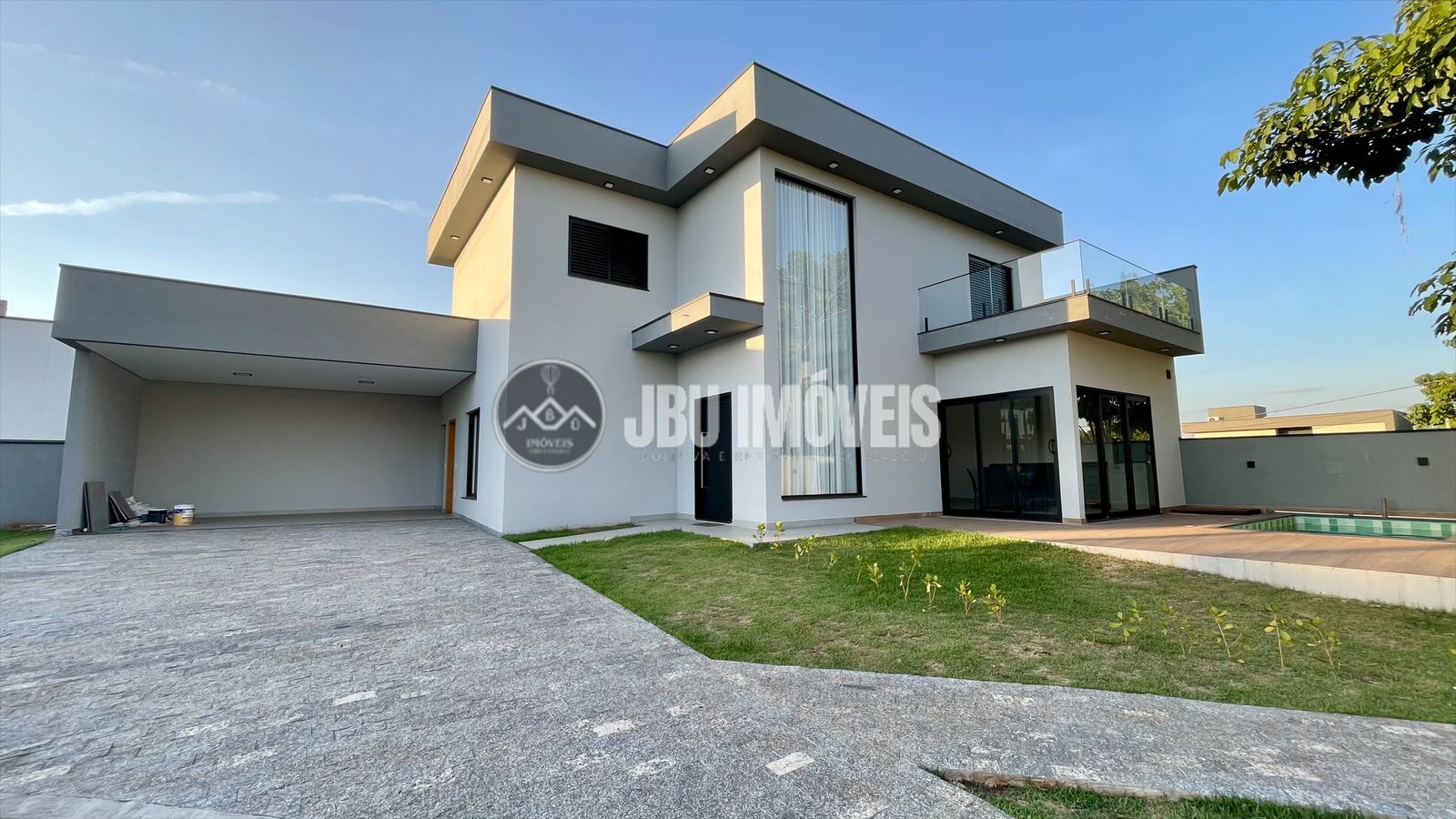 Casa mobiliada com 3 suítes à venda, 219m² por R$ 1.690.000 - Condomínio Portal Ville Jardim Europa - Boituva/SP
