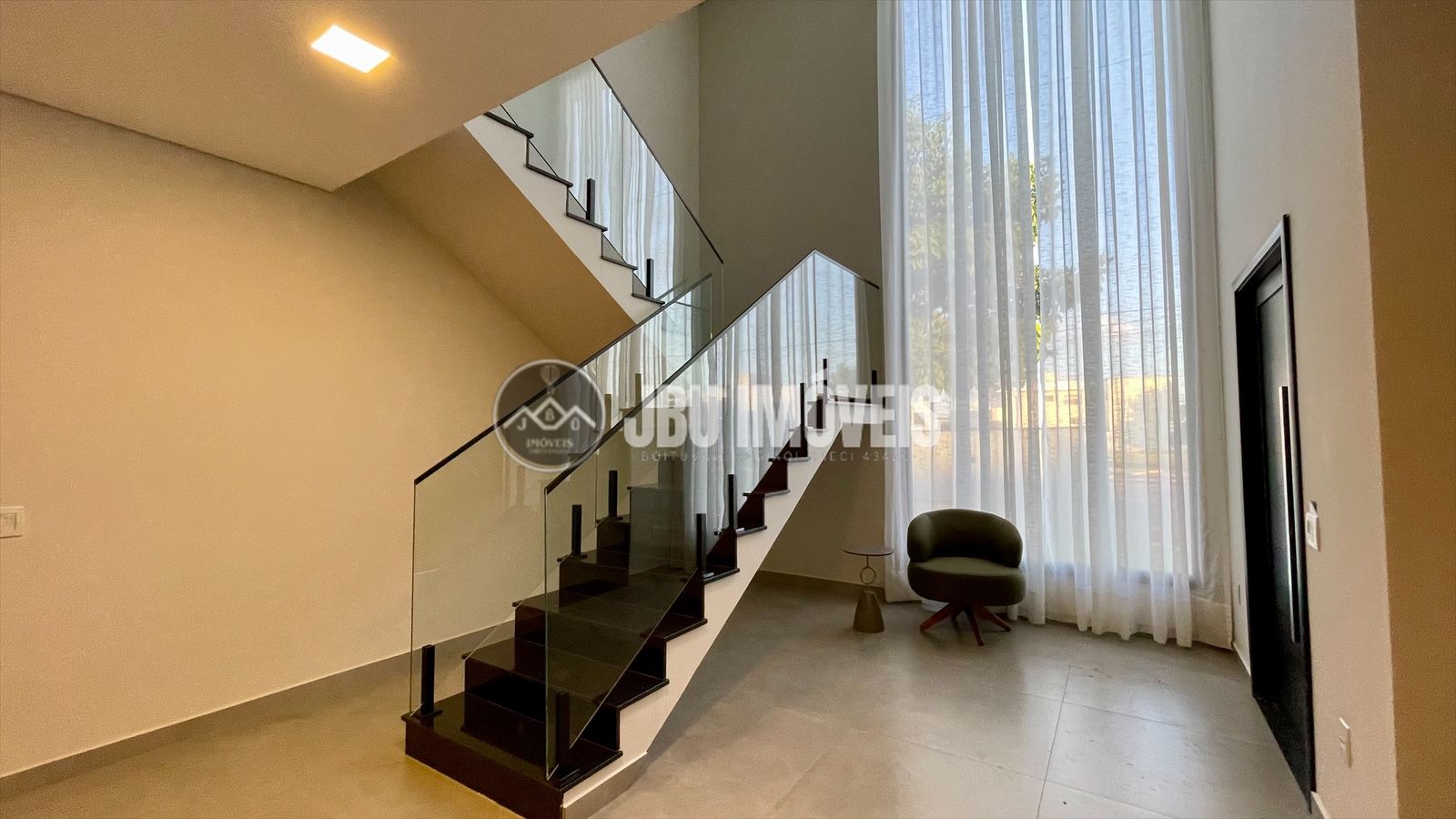 Casa mobiliada com 3 suítes à venda, 219m² por R$ 1.690.000 - Condomínio Portal Ville Jardim Europa - Boituva/SP