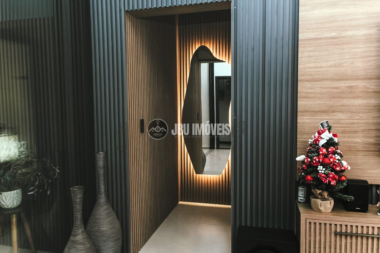 Casa com 3 suítes à venda, 172,40m² por R$ 1.400.000 - Condomínio Europa - Boituva/SP