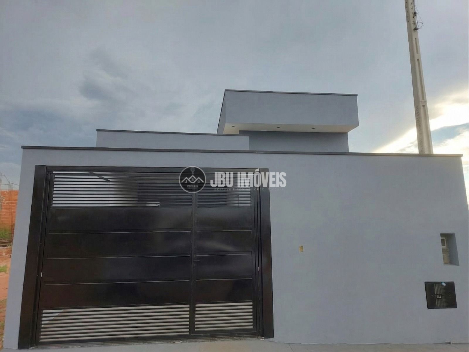 Casa com 2 dormitórios à venda, 88m² por R$ 424.000 - Campestre - Boituva/SP