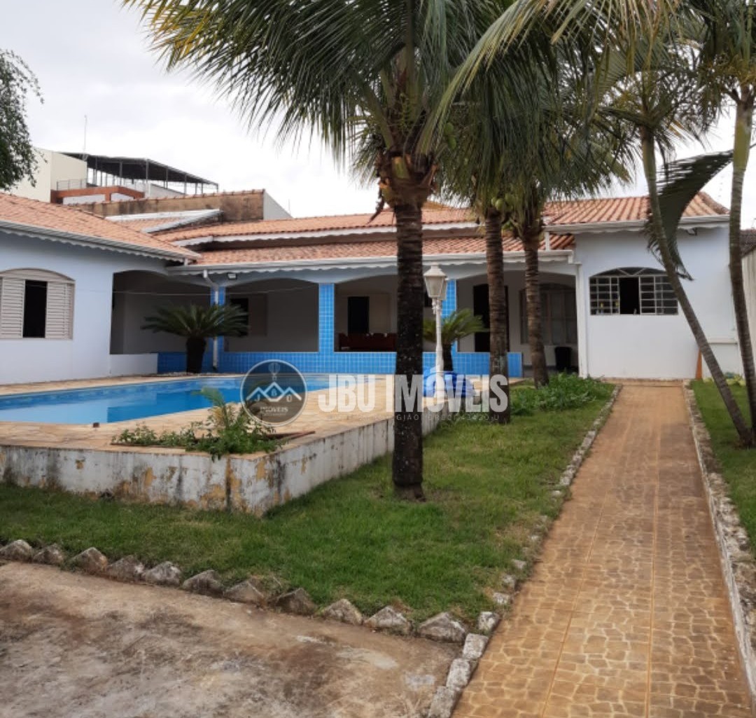 Casa com 4 dormitórios à venda, 205m² por R$ 850.000 - Cidade Jardim - Boituva/SP