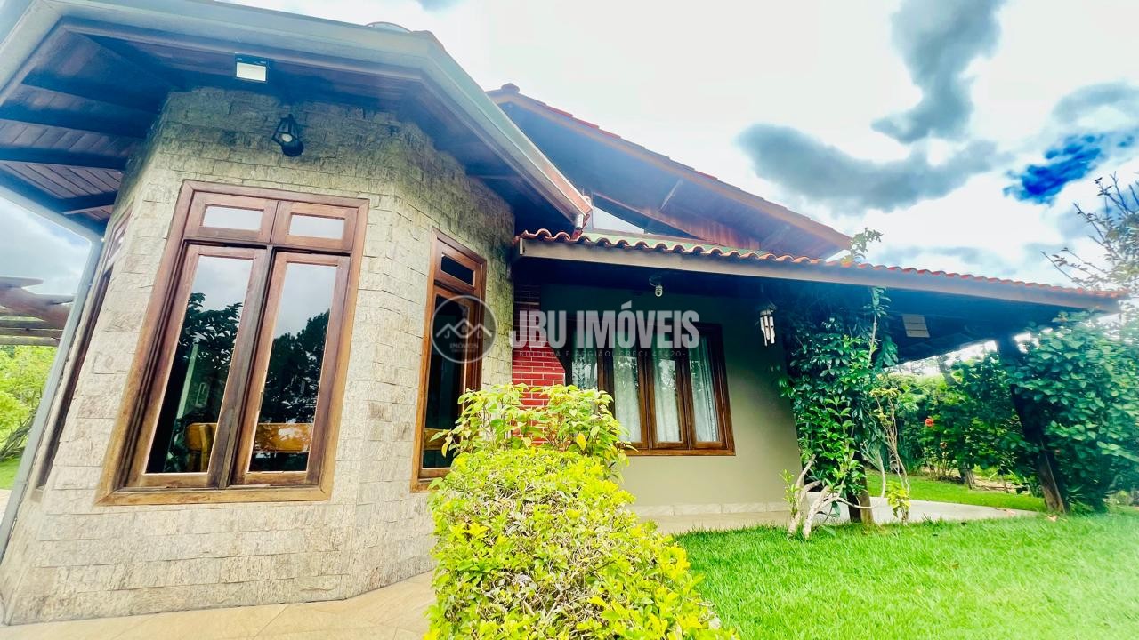 Chácara com 3 dormitórios à venda, 110m² por R$ 890.000 - Condomínio Nova Rheata - Boituva/SP