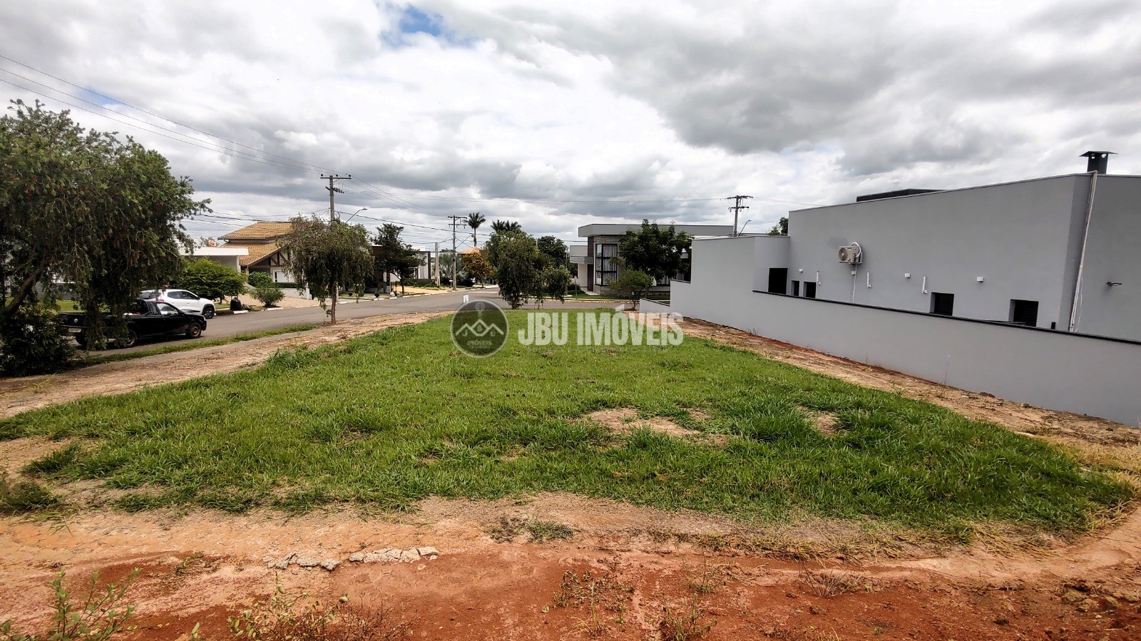Terreno de esquina à venda, 553m² por R$ 620.000 - Condomínio Portal das Estrelas - Boituva/SP