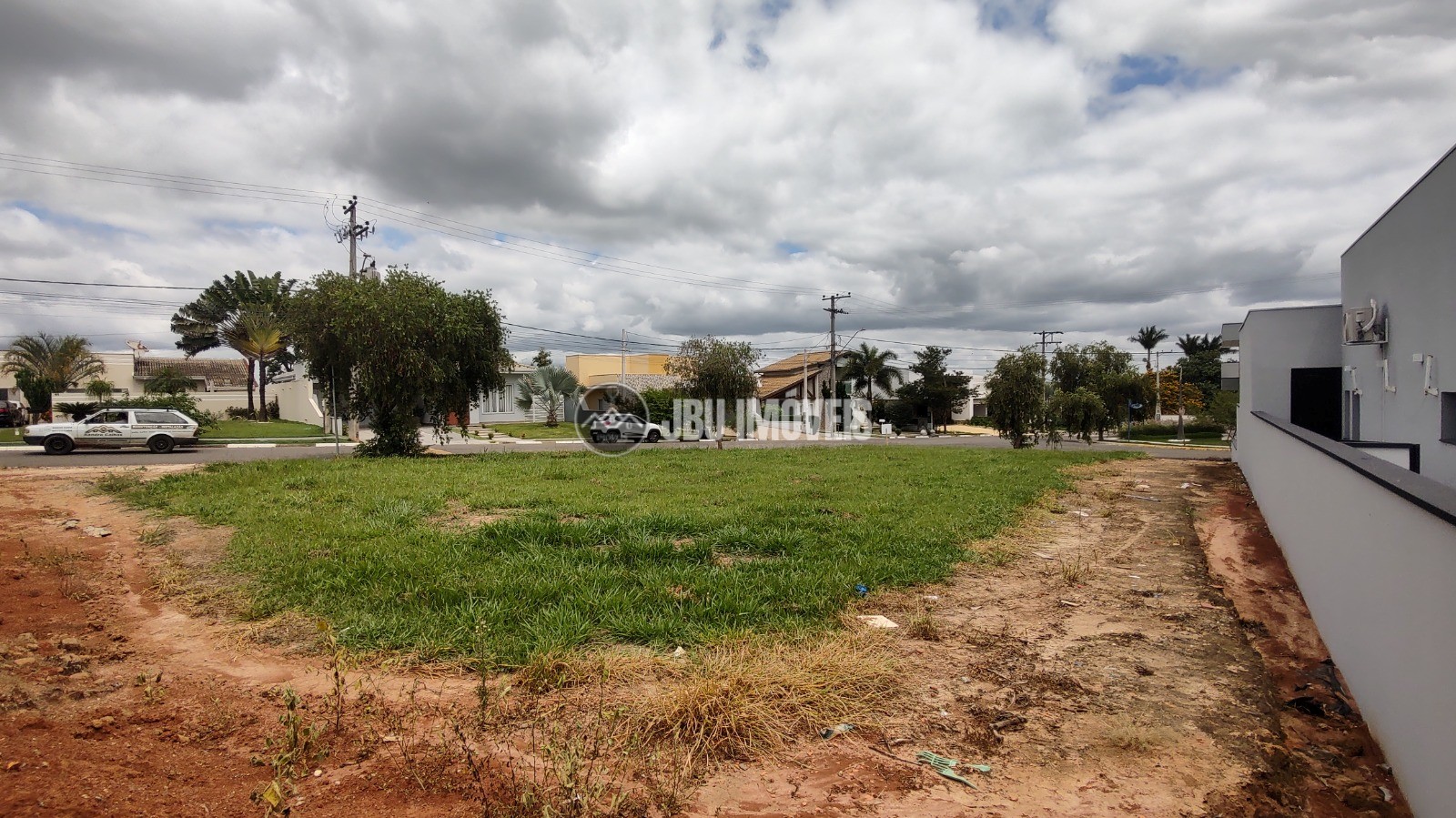Terreno de esquina à venda, 553m² por R$ 620.000 - Condomínio Portal das Estrelas - Boituva/SP