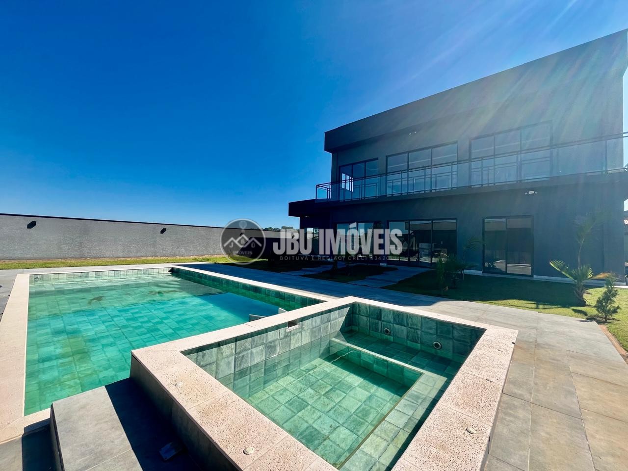 Casa com 6 suítes à venda, 600m² por R$ 3.500.000 - Condomínio Portal dos Lagos - Boituva/SP