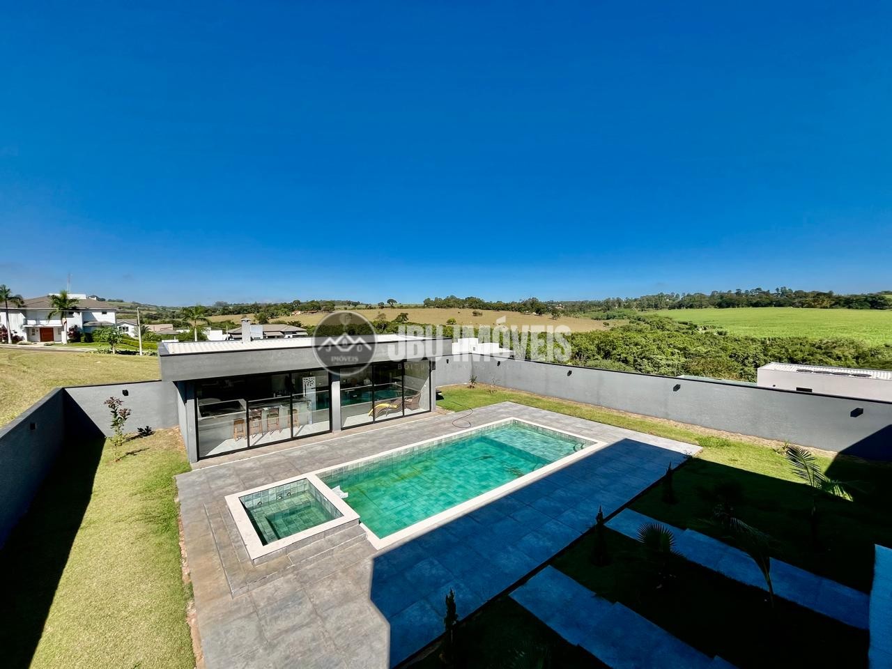 Casa com 6 suítes à venda, 600m² por R$ 3.500.000 - Condomínio Portal dos Lagos - Boituva/SP