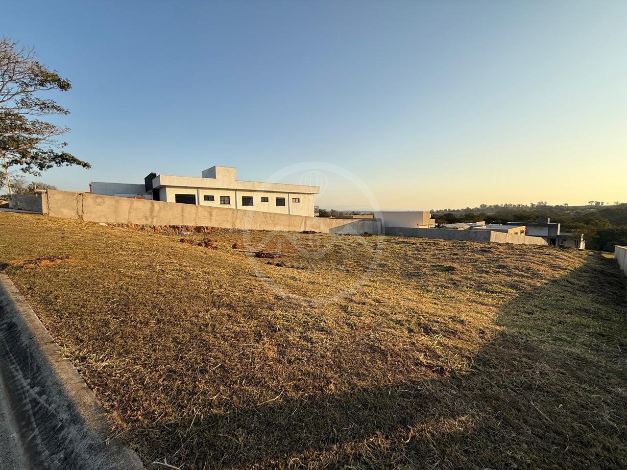 Terreno de 1.017m² à venda por R$ 300.000,00 – Condomínio São José de Boituva – Boituva/SP