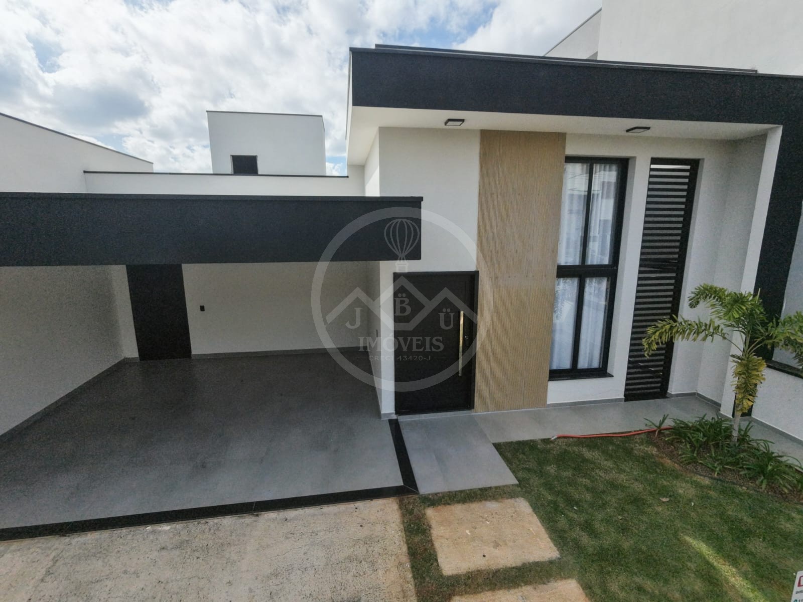 Casa com 3 dormitórios, 145m², à venda por R$ 1.290.000,00 – Condomínio Portal Ville Jardim Europa – Boituva/SP