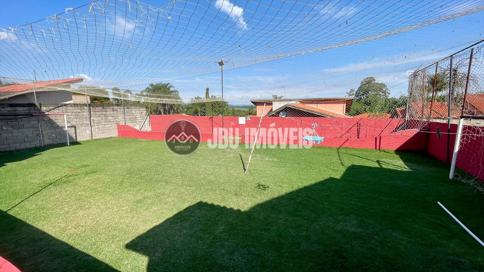 Chácara com 3 suítes à venda, 200m² por R$ 900.000 – Condomínio Nova Rheata – Boituva/SP
