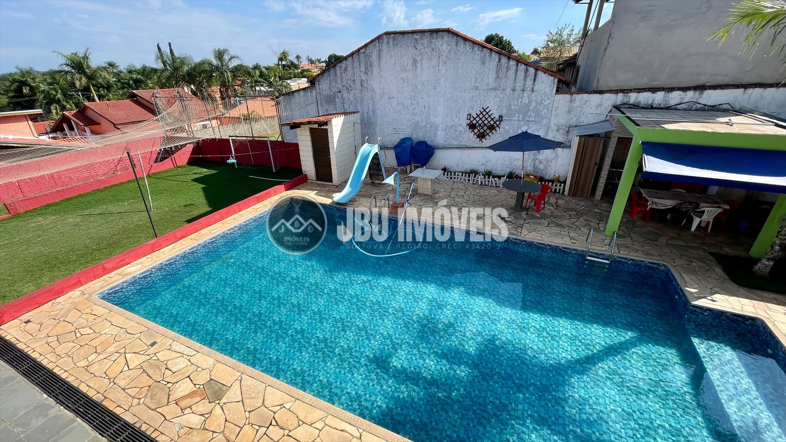 Chácara com 3 suítes à venda, 200m² por R$ 900.000 – Condomínio Nova Rheata – Boituva/SP