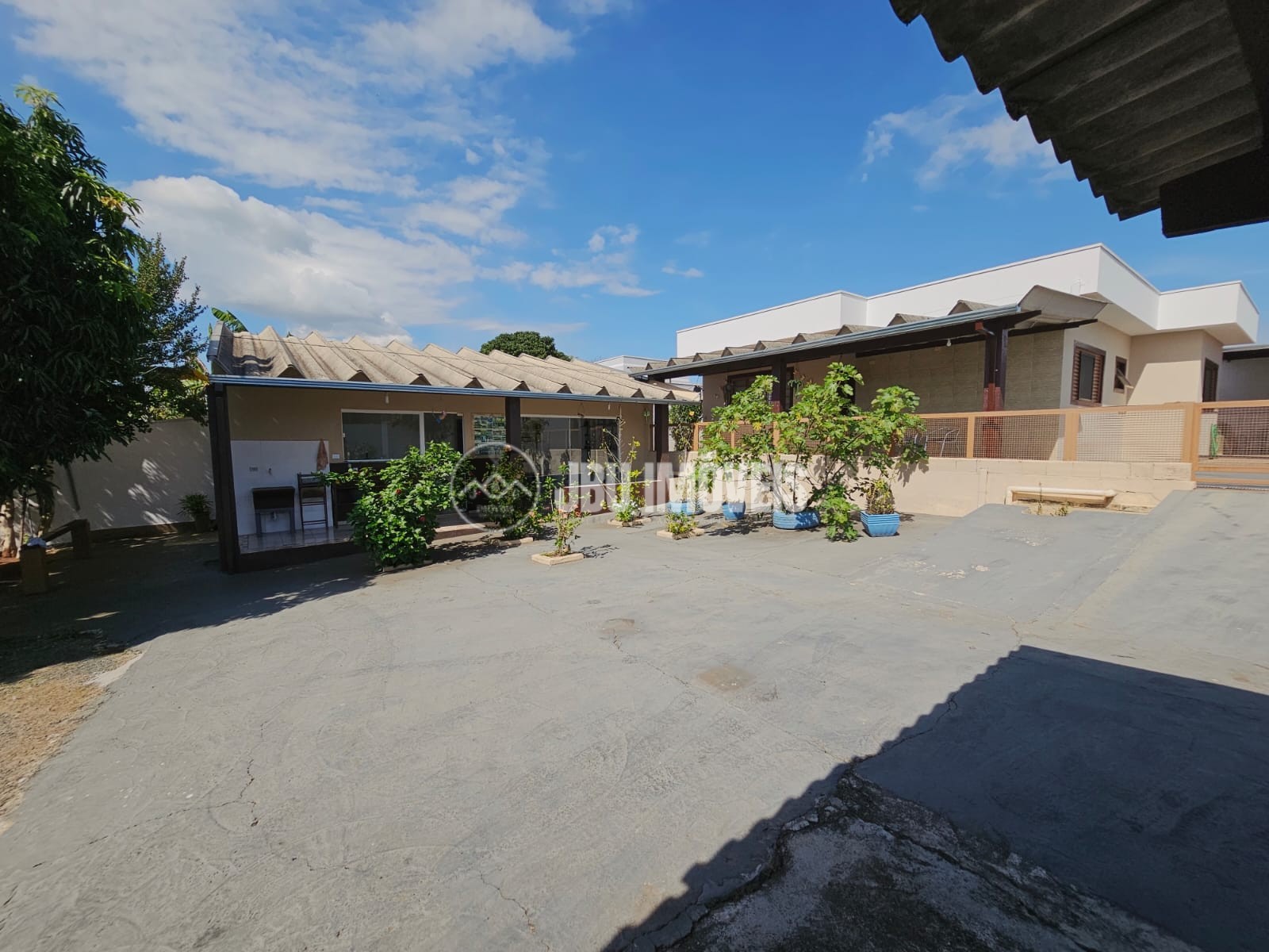 Chácara com 6 dormitórios à venda, 360m² por R$ 1.500.000 - Tropicália Park - Boituva/SP