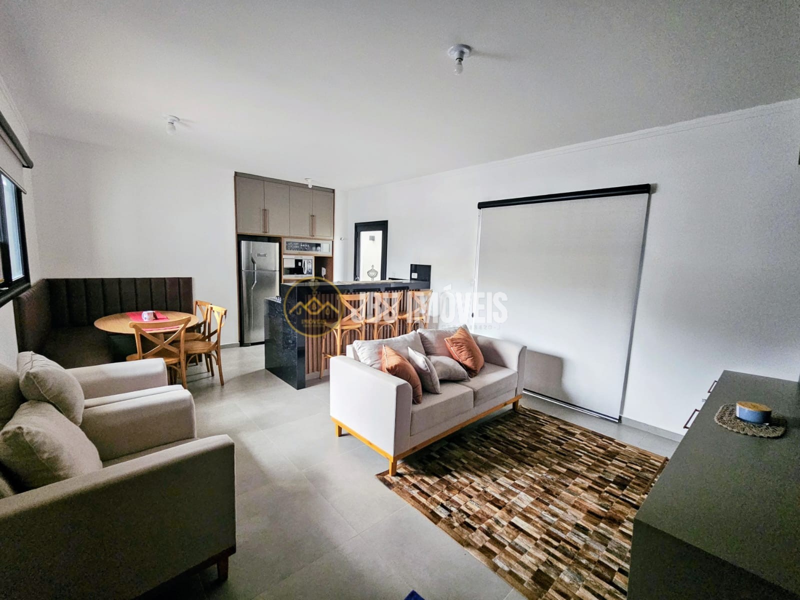 Apartamento térreo mobiliado com 2 suítes e área gourmet à venda por R$ 570.000,00 - Portal Ville Azaleia - Boituva/SP
