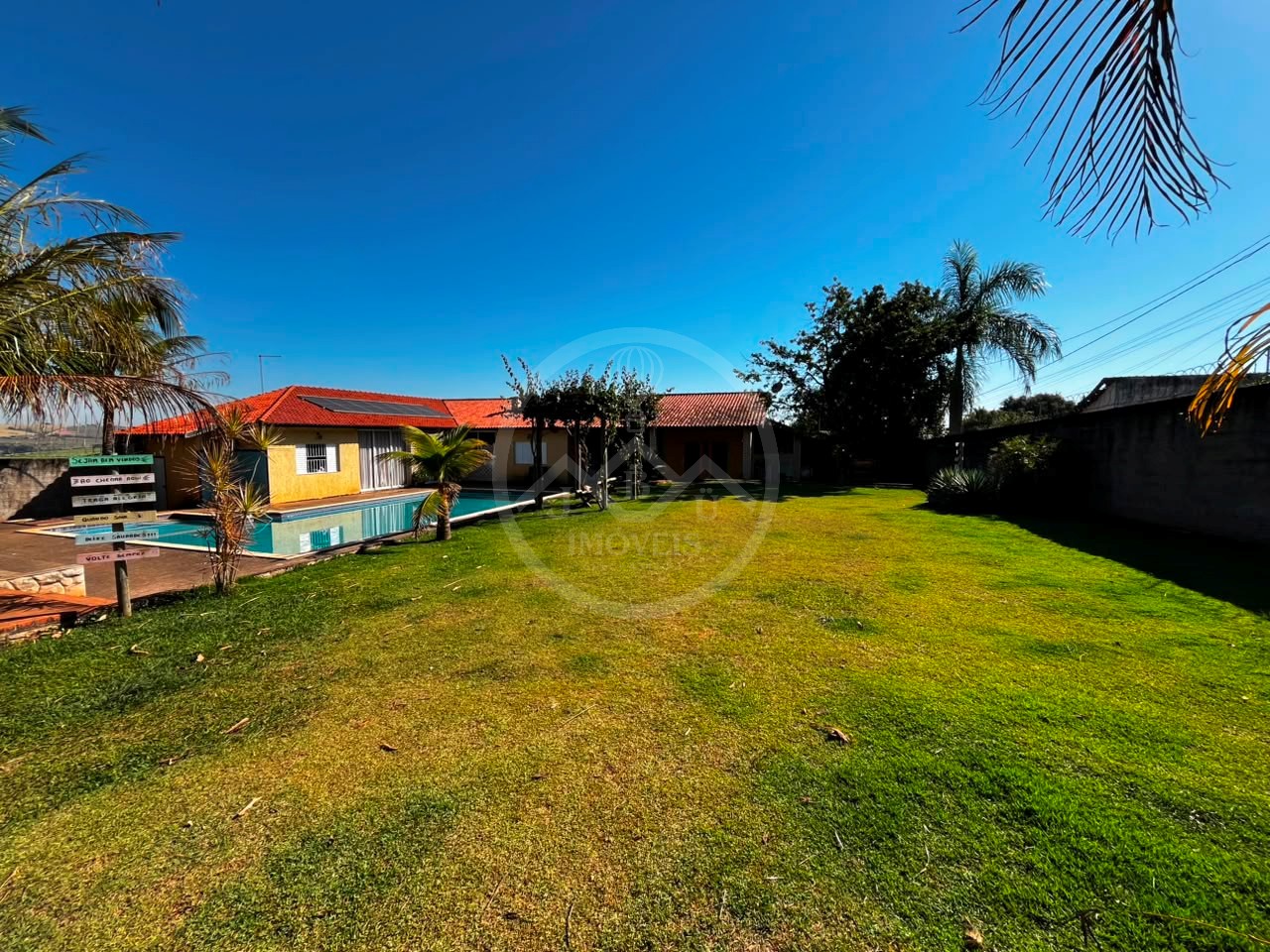 Chácara com piscina, energia solar e 2.000m² à venda por R$ 795.000 – Água Branca – Boituva/SP