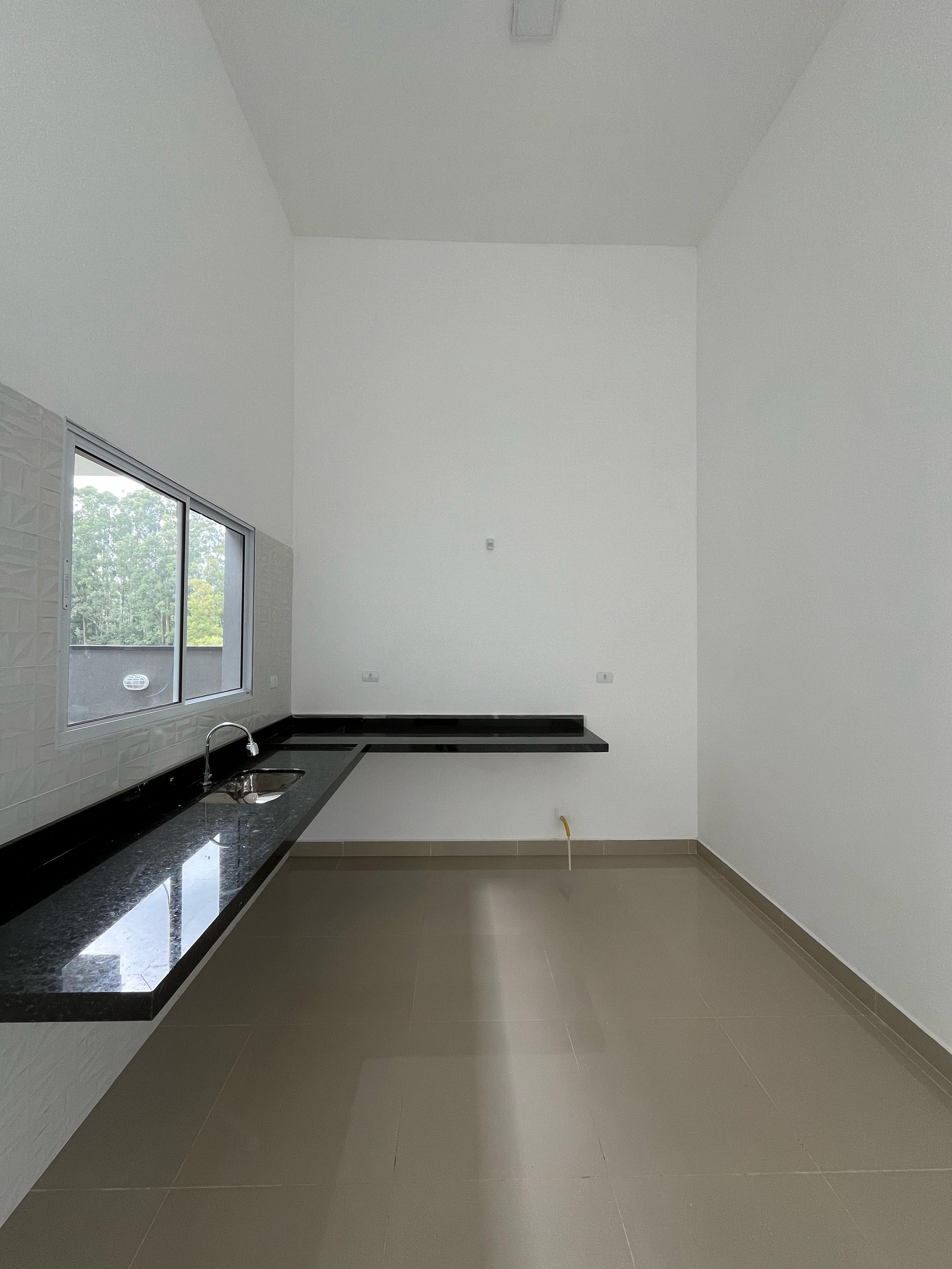 Lindíssima casa a venda no Condomínio Ninho Verde I Eco Residence - Porangaba/SP.