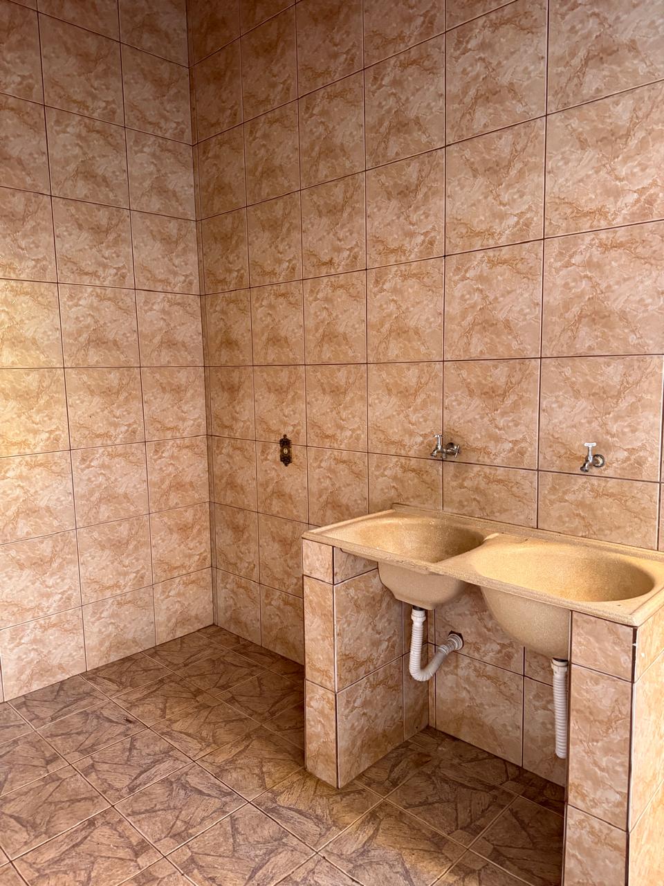 Sobrado com Ponto Comercial à Venda – 280 m² – Excelente Localização – R$ 615.000,00