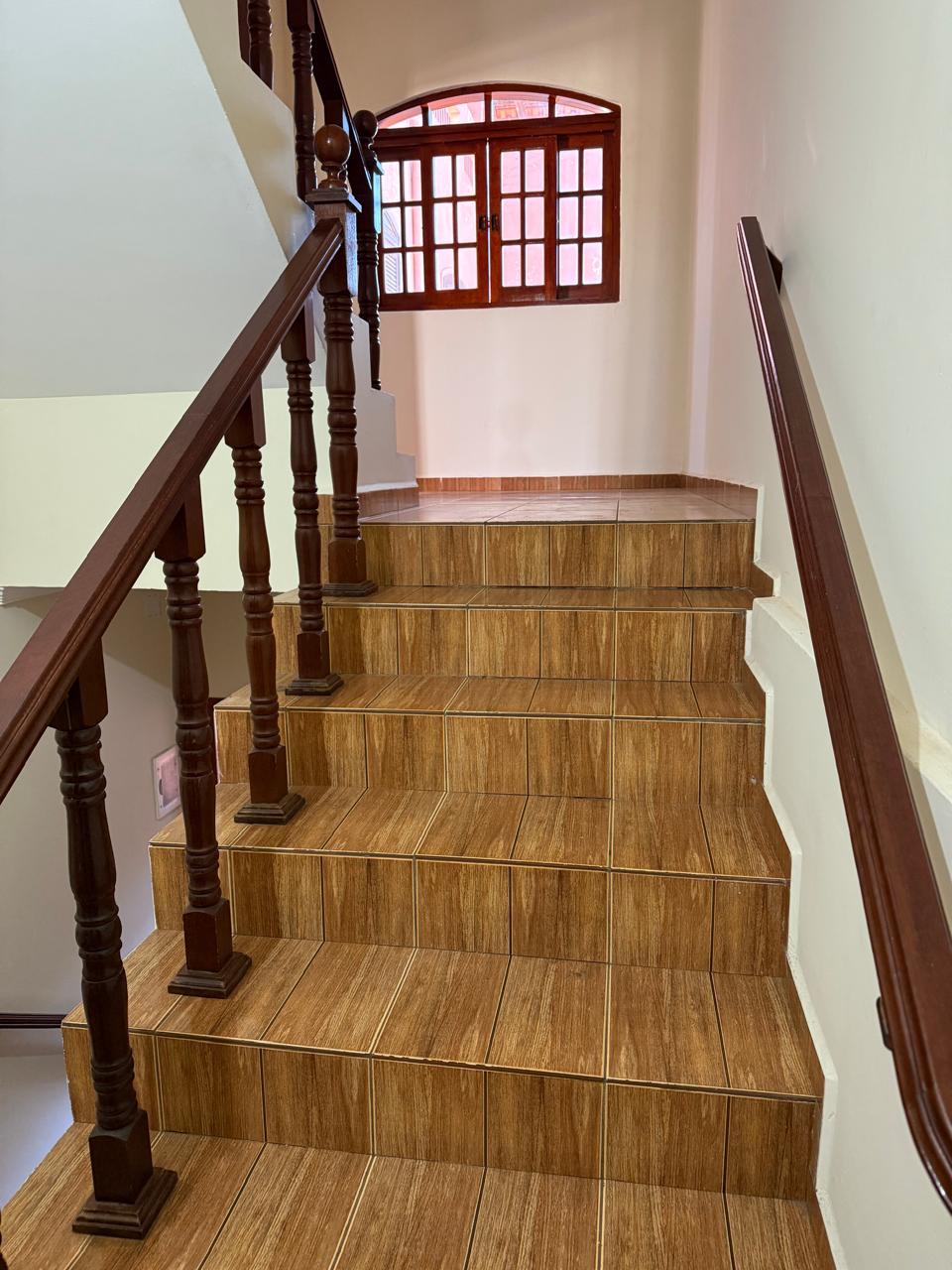 Sobrado com Ponto Comercial à Venda – 280 m² – Excelente Localização – R$ 615.000,00