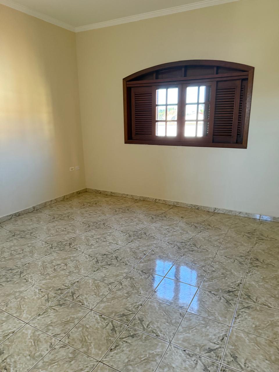 Sobrado com Ponto Comercial à Venda – 280 m² – Excelente Localização – R$ 615.000,00