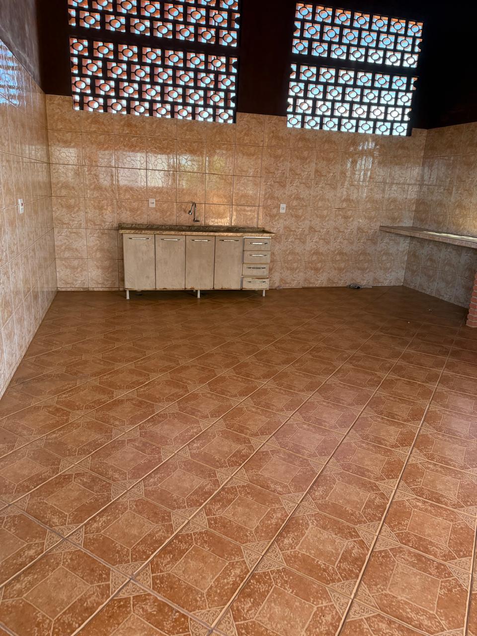 Sobrado com Ponto Comercial à Venda – 280 m² – Excelente Localização – R$ 615.000,00