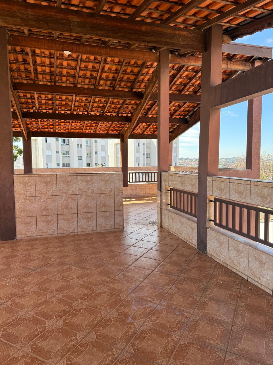 Sobrado com Ponto Comercial à Venda – 280 m² – Excelente Localização – R$ 615.000,00