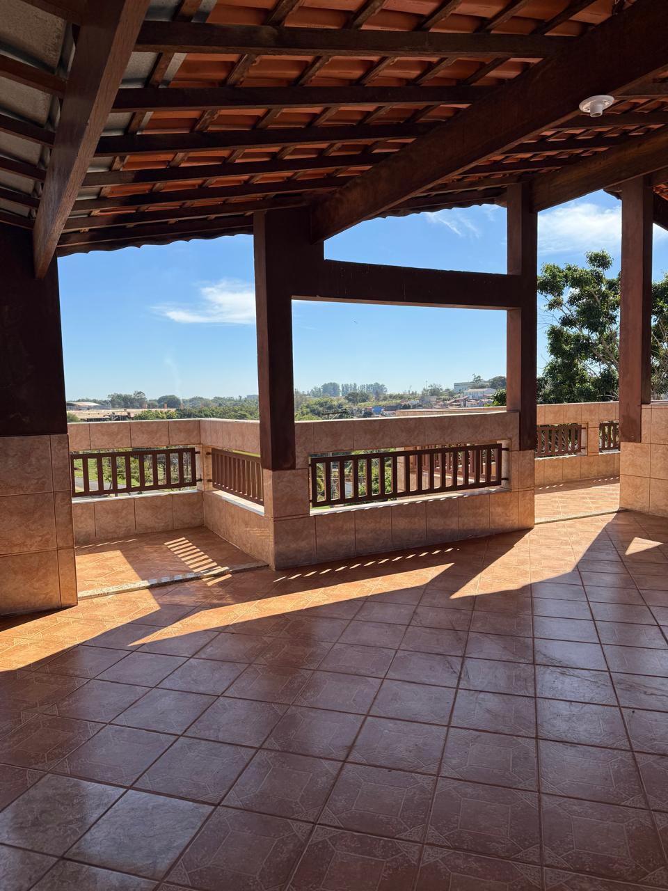 Sobrado com Ponto Comercial à Venda – 280 m² – Excelente Localização – R$ 615.000,00