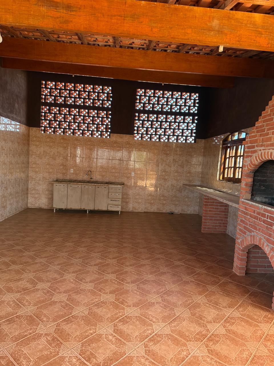 Sobrado com Ponto Comercial à Venda – 280 m² – Excelente Localização – R$ 615.000,00