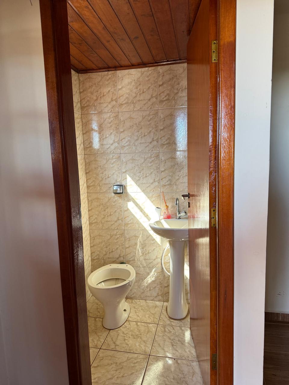 Sobrado com Ponto Comercial à Venda – 280 m² – Excelente Localização – R$ 615.000,00