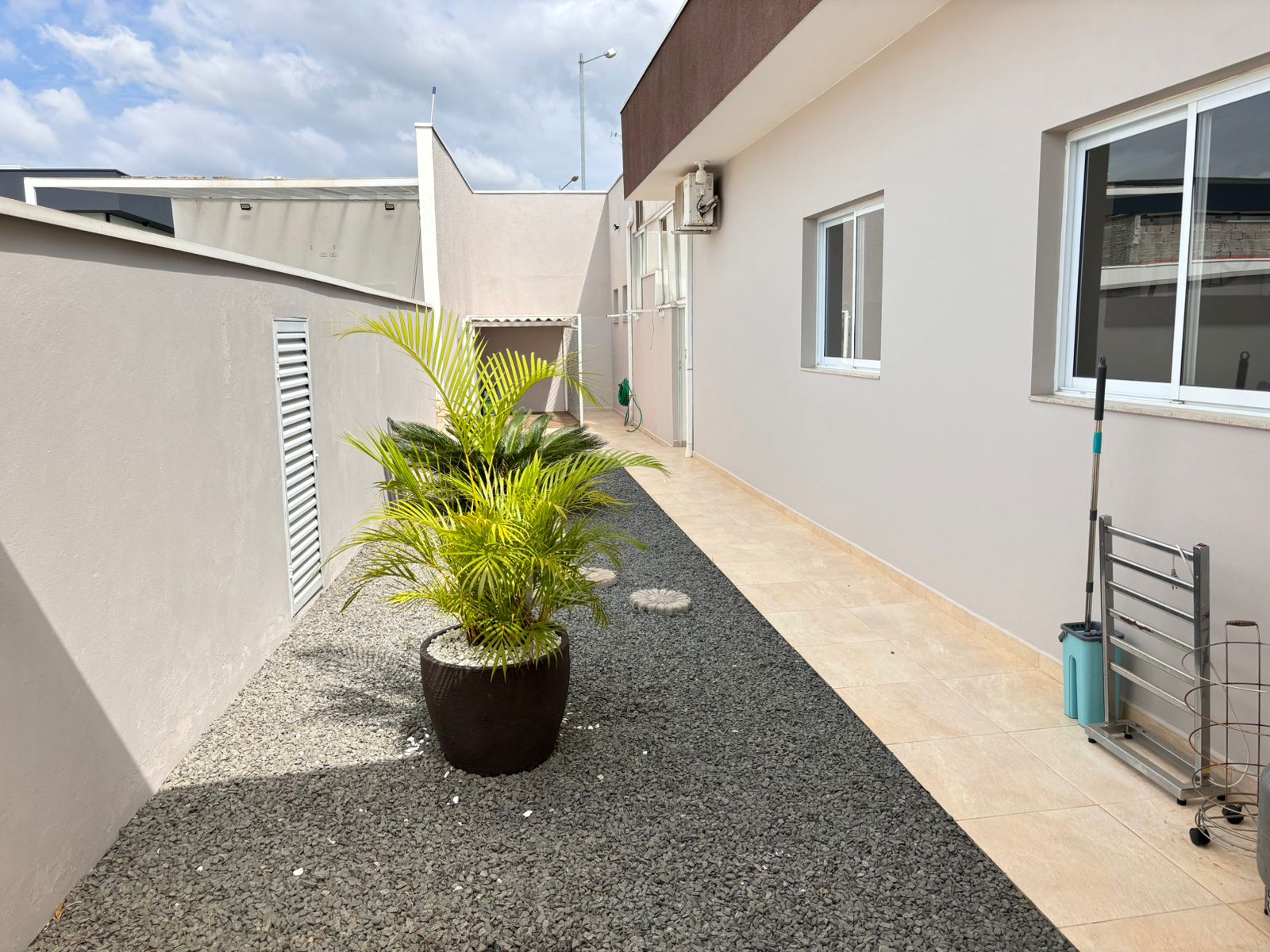 Casa mobiliada com 04 dormitórios á venda, Condomínio Solaris - Boituva/SP