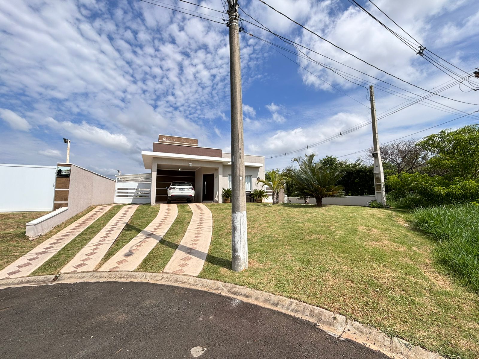 Casa mobiliada com 04 dormitórios á venda, Condomínio Solaris - Boituva/SP