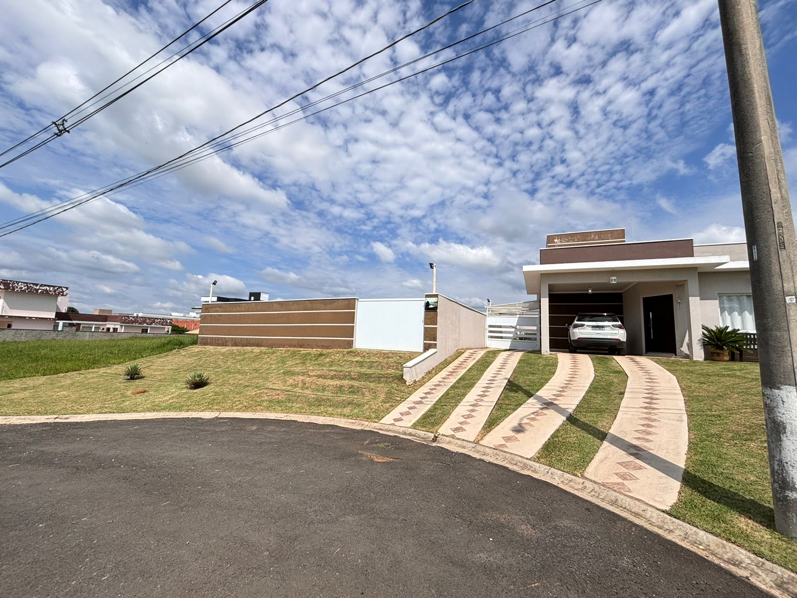 Casa mobiliada com 04 dormitórios á venda, Condomínio Solaris - Boituva/SP
