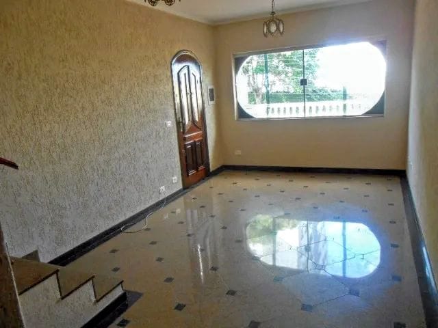 Sobrado - Venda