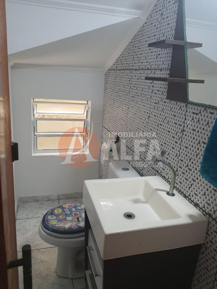 Casa à venda com 2 quartos, 62m² - Foto 8