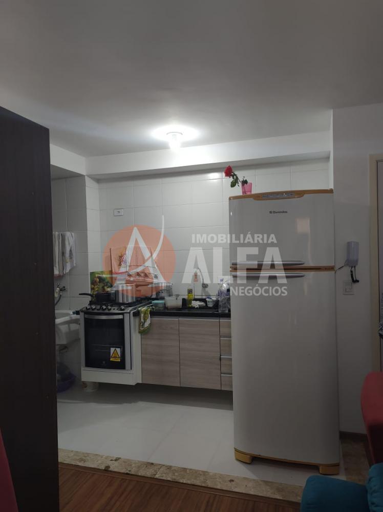 Apartamento à venda com 2 quartos, 49m² - Foto 2