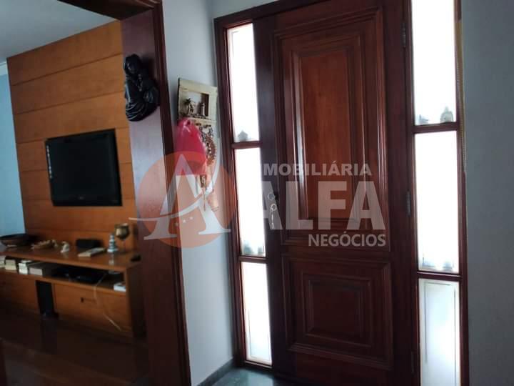 Casa à venda com 4 quartos, 250m² - Foto 23