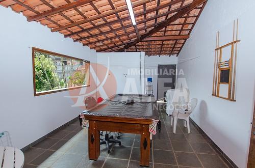 Casa à venda com 4 quartos, 2339m² - Foto 33